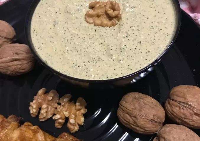 Kashmiri Walnut Chutney